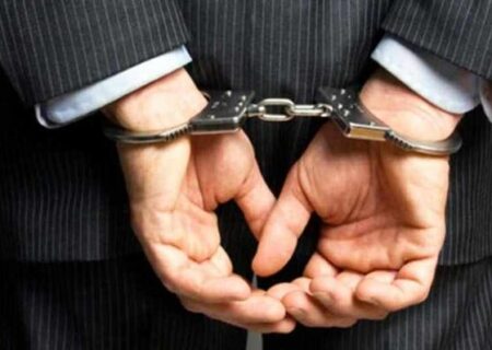 دست‌بند پلیس بر دستان قاچاقچیان کالا