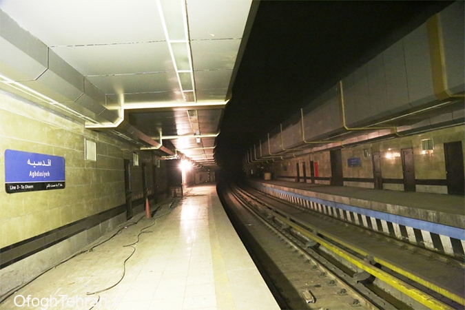اختصاص مکان‌های مشخص در مترو برای دست‌فروشان