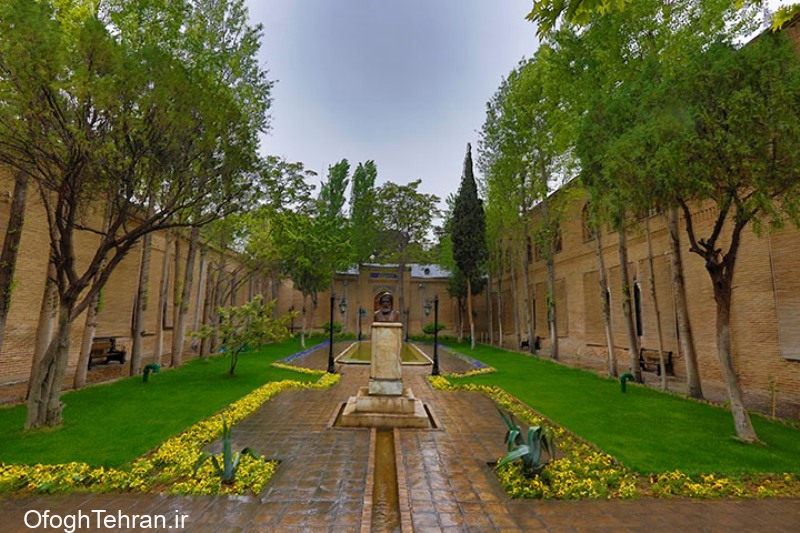 بازدید مجازی از باغ موزه نگارستان