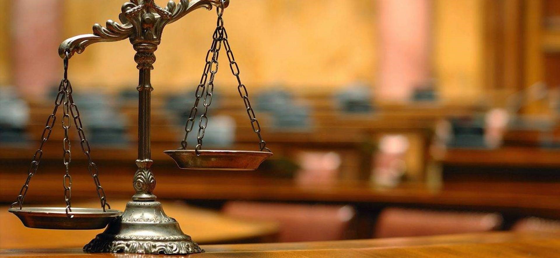 وکلا موظف به ثبت قراردادهای مالی در سامانه قوه قضائیه